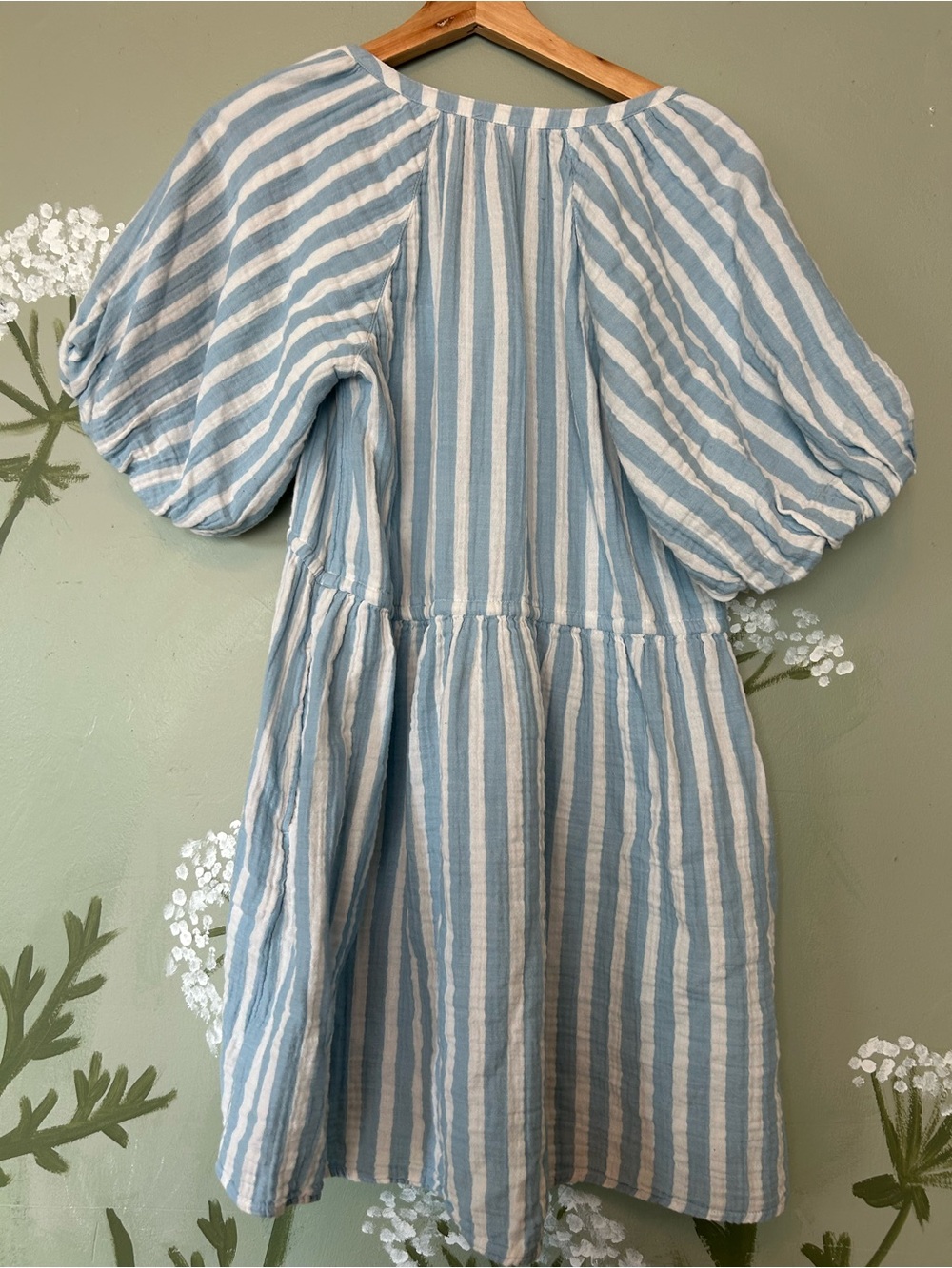 Blue & White Striped Puffed Sleeve Gauze Dress - Picture 6 of 7